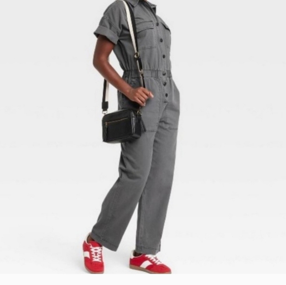 Universal Thread Gray Jumpsuit - Picture 2 of 16